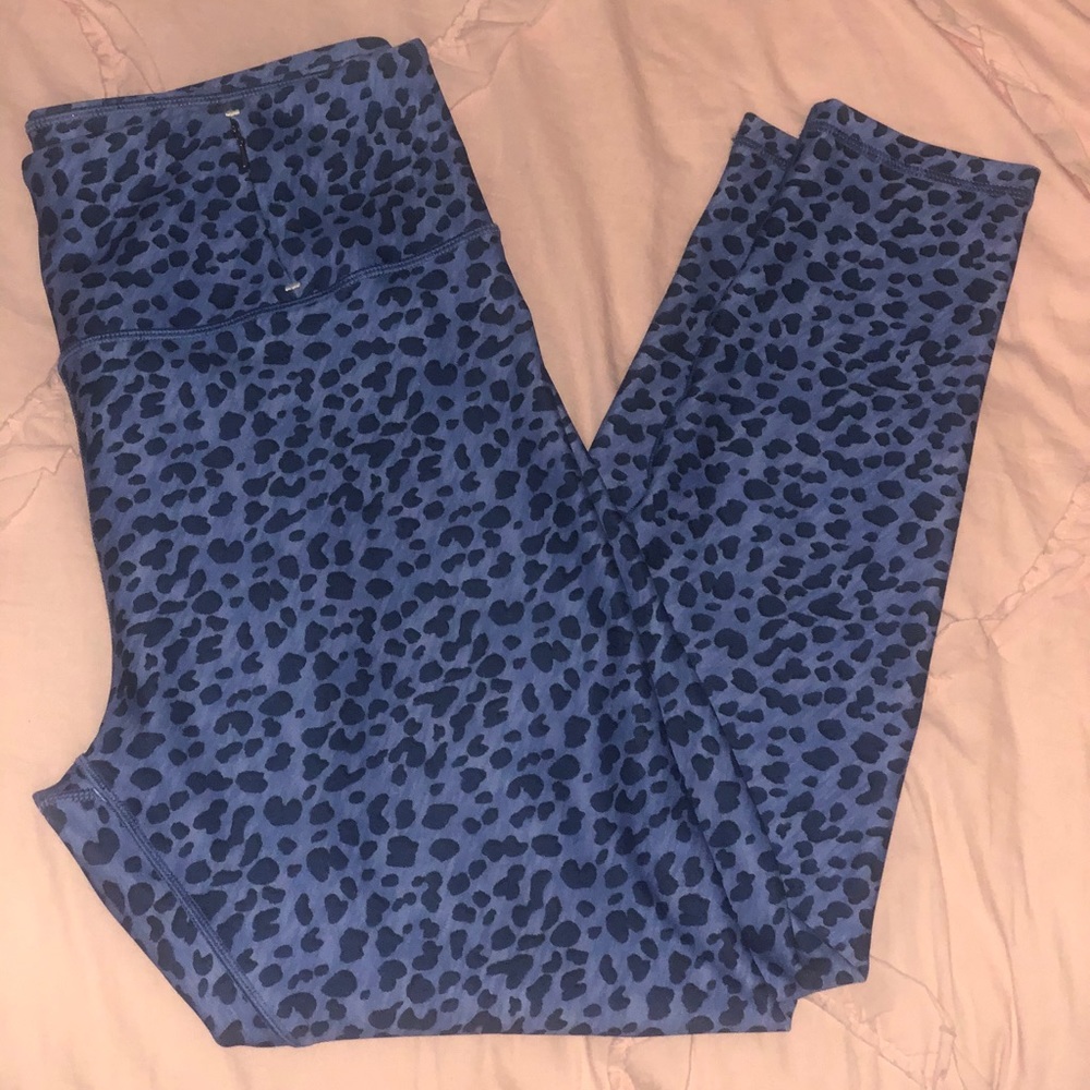 Calia by Carrie Underwood leggings